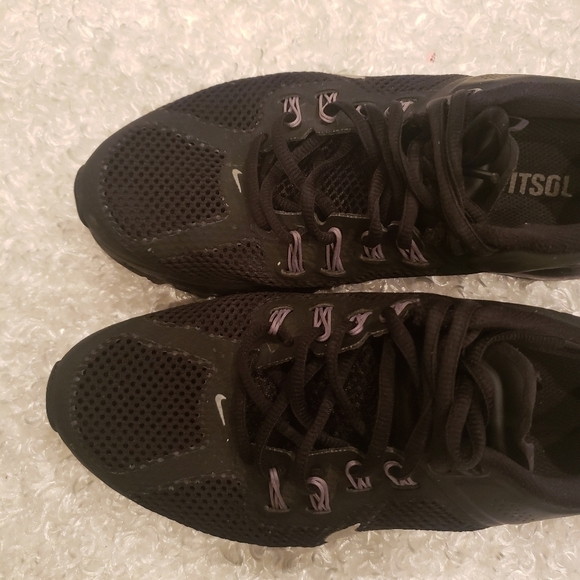 Women's Nike Air Max Plus Running Sneakers - Picture 5 of 10